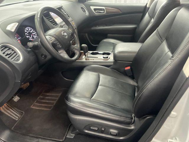 used 2020 Nissan Pathfinder car, priced at $26,269