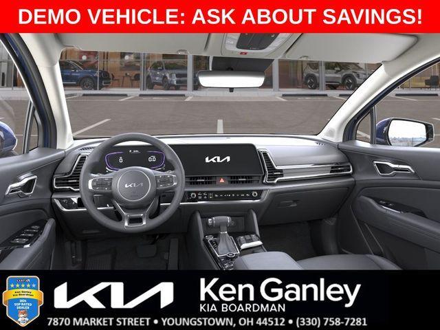 new 2025 Kia Sportage car, priced at $30,840