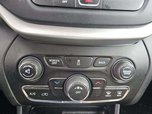 used 2016 Jeep Cherokee car, priced at $12,433