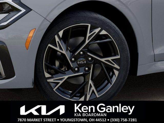 new 2025 Kia K5 car, priced at $31,900