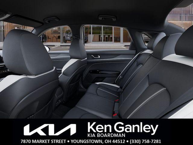 new 2025 Kia K5 car, priced at $30,245