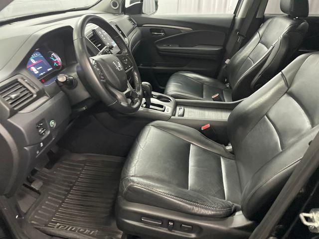 used 2020 Honda Pilot car, priced at $25,895