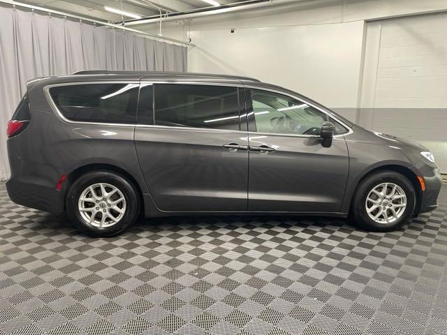 used 2022 Chrysler Pacifica car, priced at $28,984