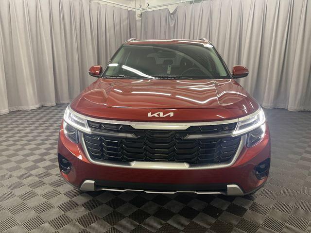 used 2024 Kia Seltos car, priced at $26,999