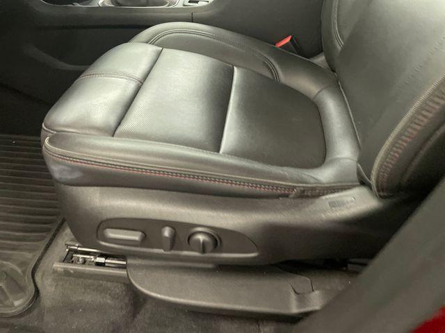 used 2023 Chevrolet Traverse car, priced at $37,454