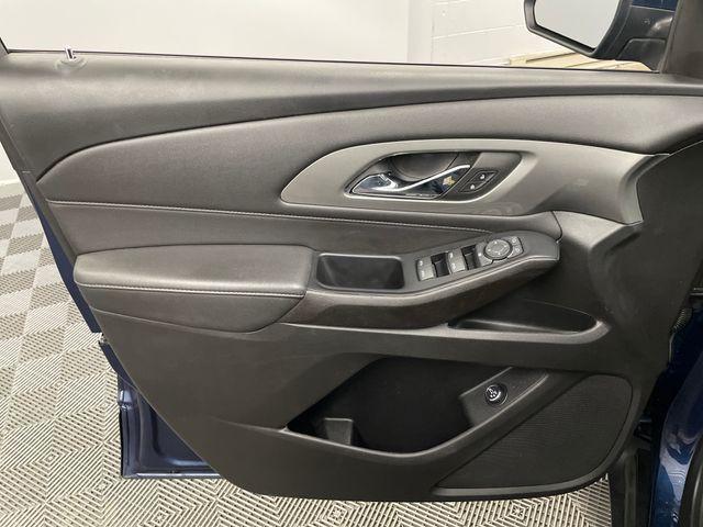 used 2023 Chevrolet Traverse car, priced at $26,950