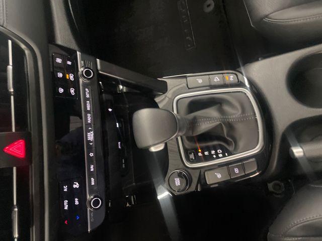 used 2025 Kia Seltos car, priced at $26,899