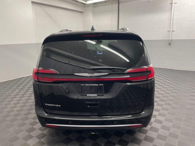 used 2022 Chrysler Pacifica car, priced at $35,854