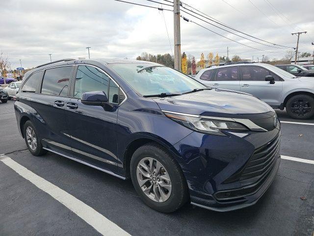 used 2021 Toyota Sienna car, priced at $34,722