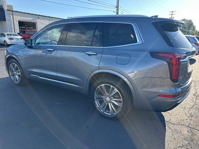 used 2021 Cadillac XT6 car, priced at $28,177