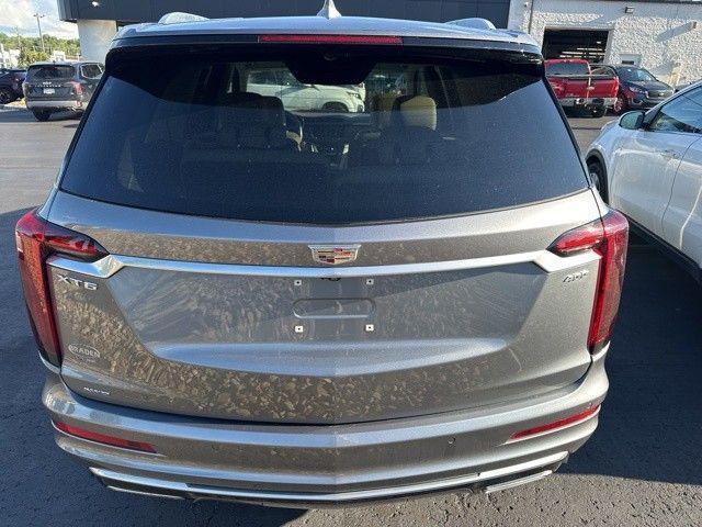 used 2021 Cadillac XT6 car, priced at $28,177