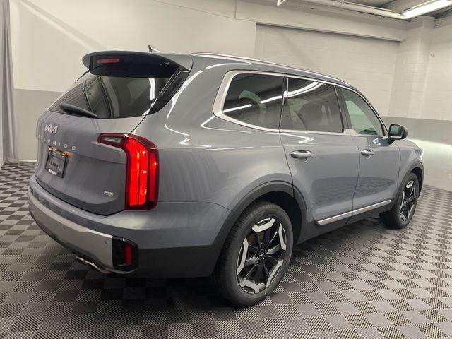 used 2023 Kia Telluride car, priced at $35,513