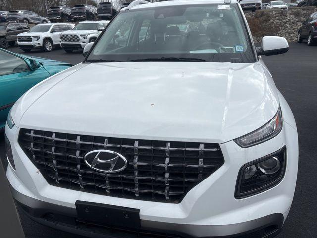 used 2022 Hyundai Venue car, priced at $19,987