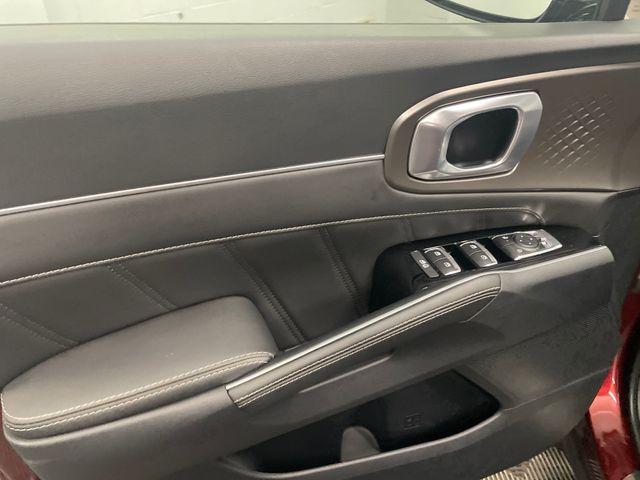 used 2024 Kia Sorento car, priced at $39,377