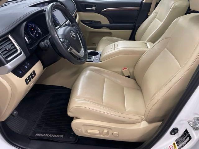 used 2019 Toyota Highlander Hybrid car, priced at $32,600