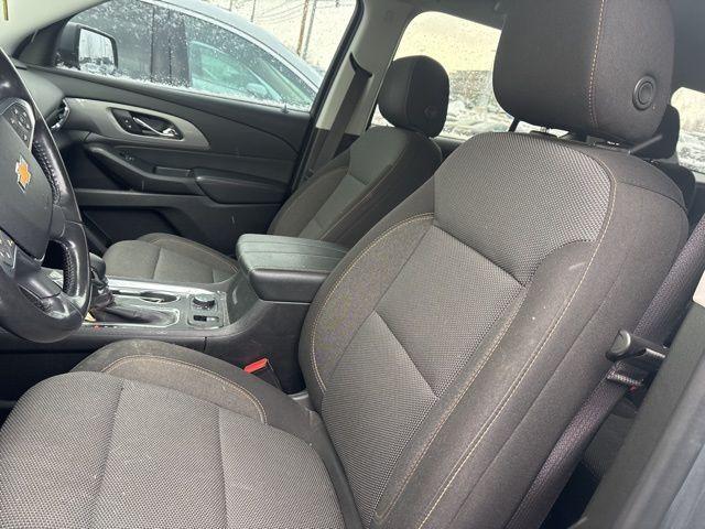 used 2021 Chevrolet Traverse car, priced at $23,088