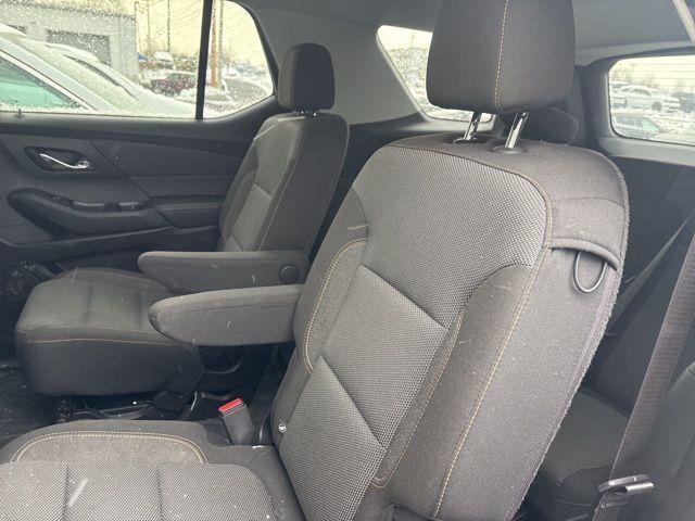 used 2021 Chevrolet Traverse car, priced at $23,088
