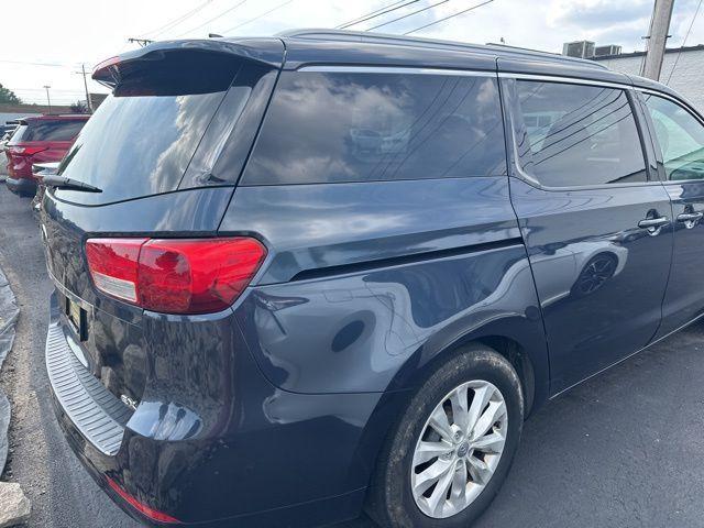 used 2015 Kia Sedona car, priced at $9,391