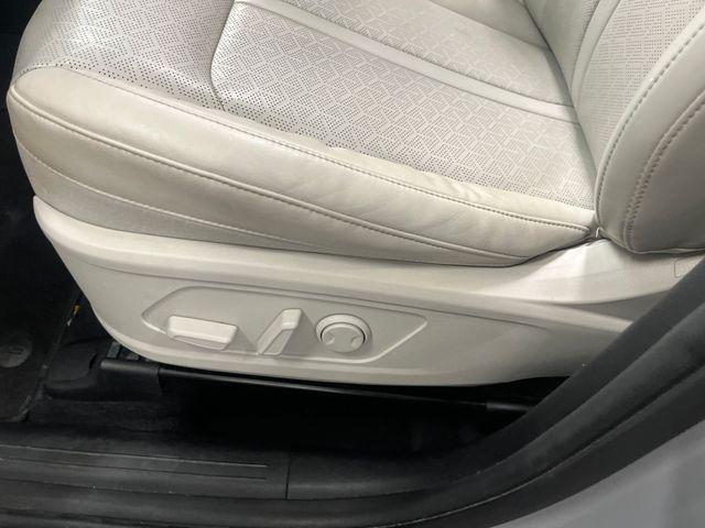 used 2022 Kia Sorento car, priced at $29,999