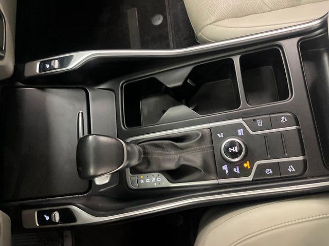 used 2022 Kia Sorento car, priced at $29,999