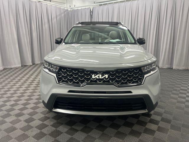 used 2022 Kia Sorento car, priced at $29,999