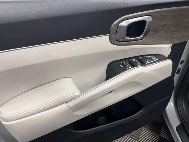 used 2022 Kia Sorento car, priced at $29,999