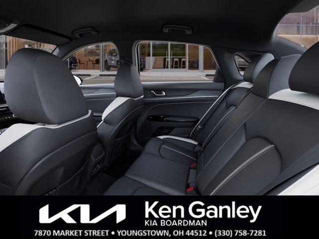 new 2025 Kia K5 car, priced at $30,045