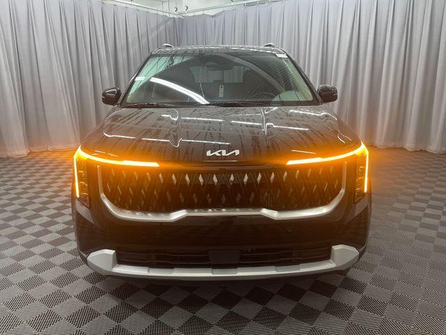 used 2025 Kia Carnival Hybrid car, priced at $42,398
