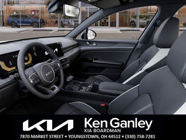 new 2025 Kia K5 car, priced at $30,045