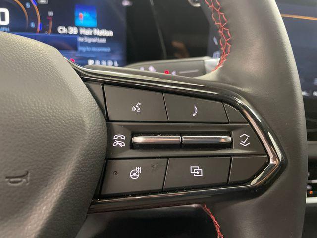 used 2025 Chevrolet Equinox car, priced at $35,880
