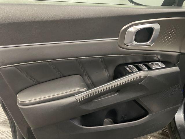 used 2022 Kia Sorento car, priced at $31,587