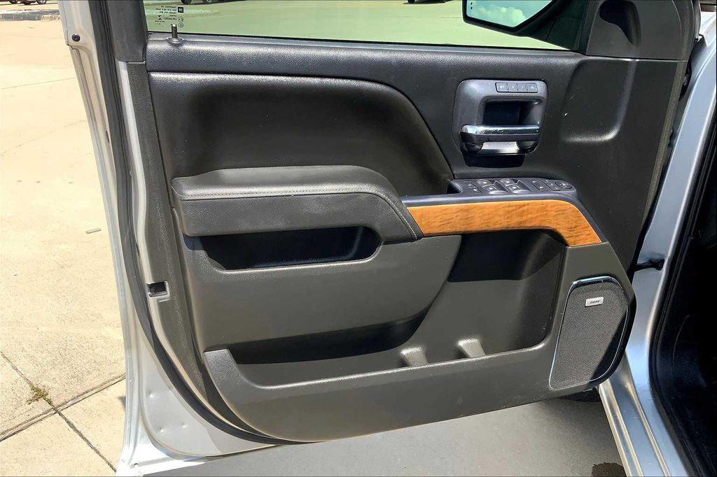 used 2015 Chevrolet Silverado 1500 car, priced at $21,990