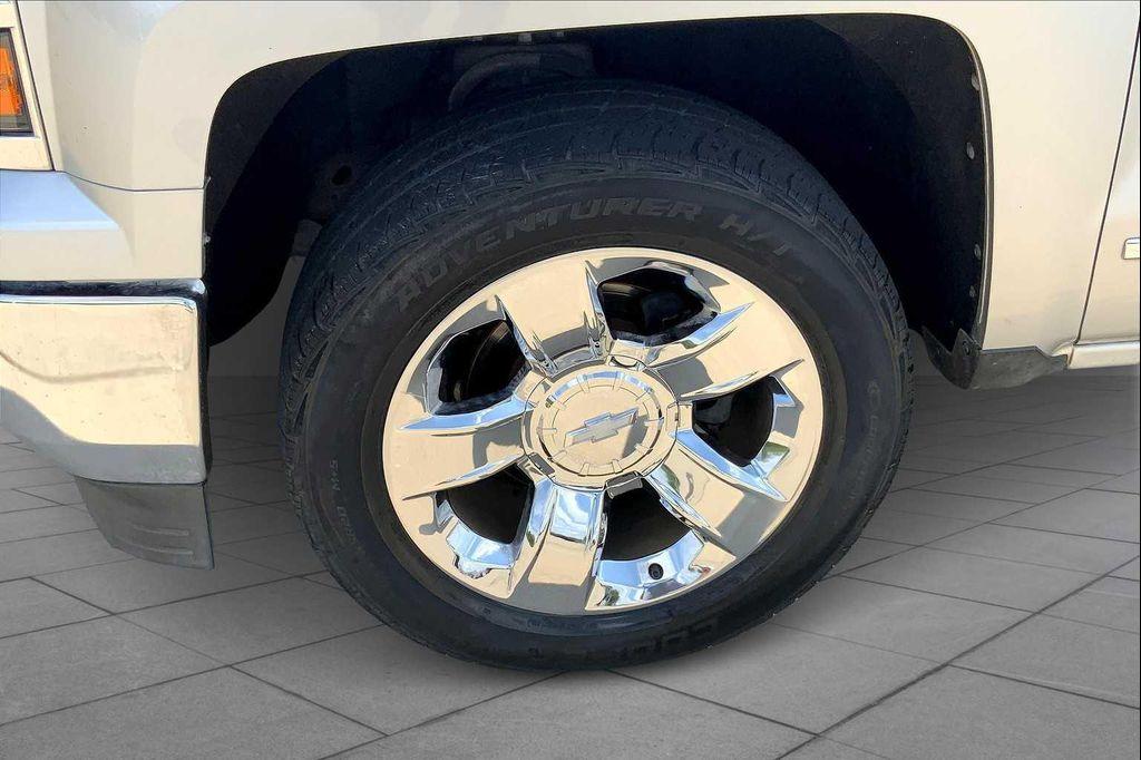 used 2015 Chevrolet Silverado 1500 car, priced at $21,990