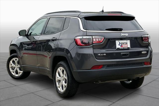 new 2024 Jeep Compass car, priced at $28,999