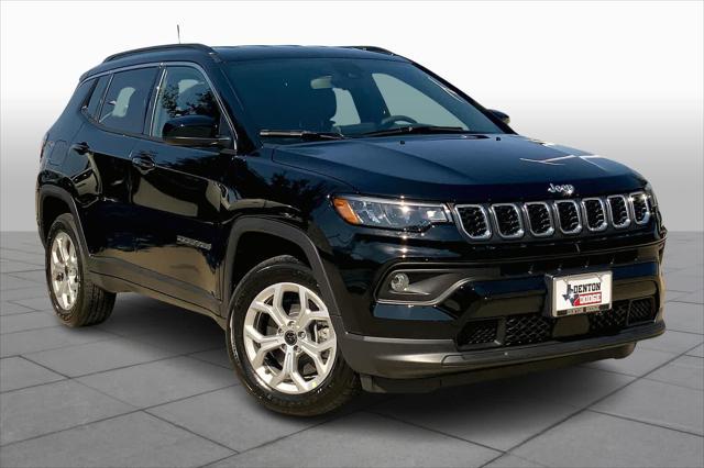 new 2025 Jeep Compass car, priced at $27,499