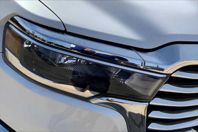 new 2025 Ram 1500 car, priced at $69,800