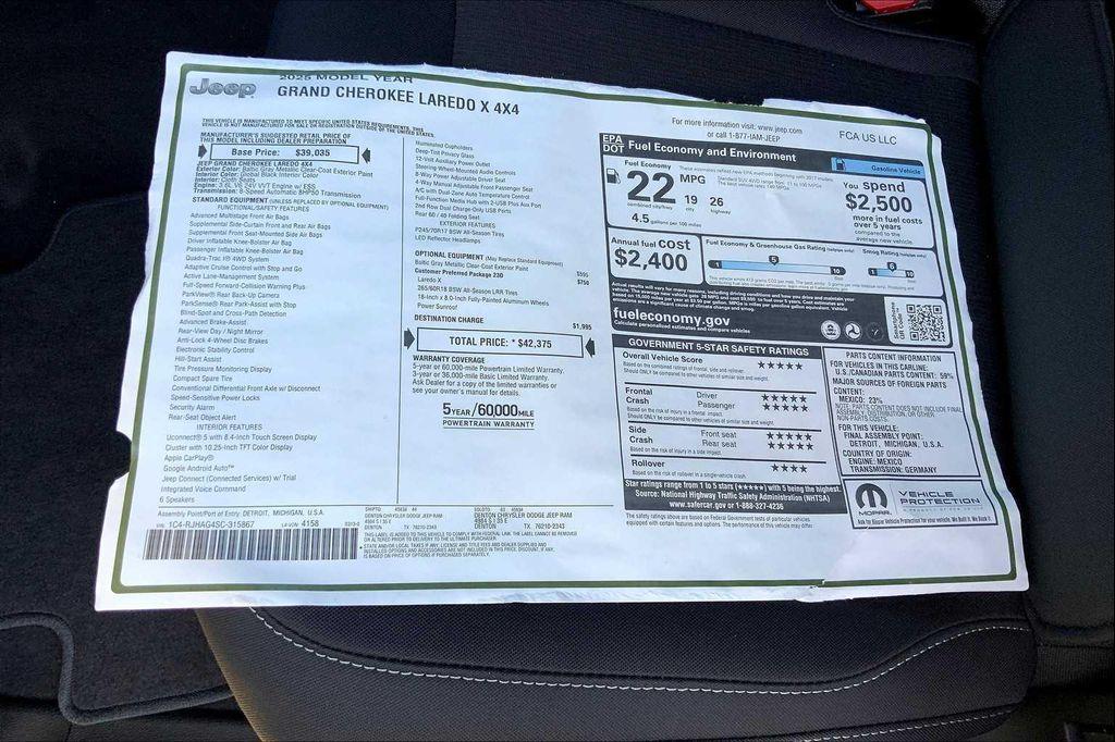 new 2025 Jeep Grand Cherokee car, priced at $38,499