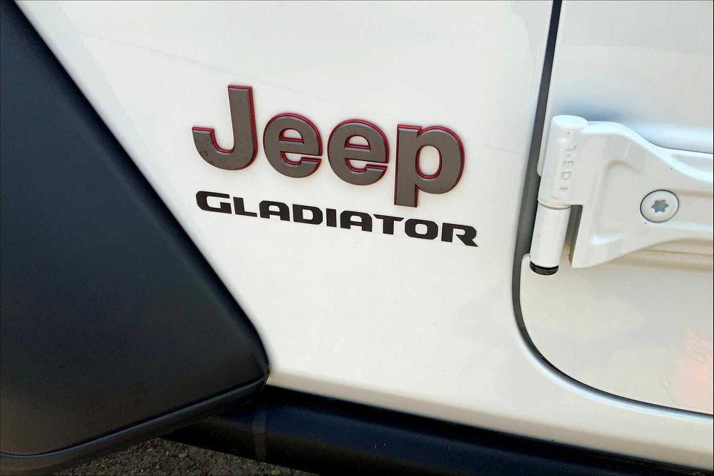 used 2020 Jeep Gladiator car, priced at $38,290