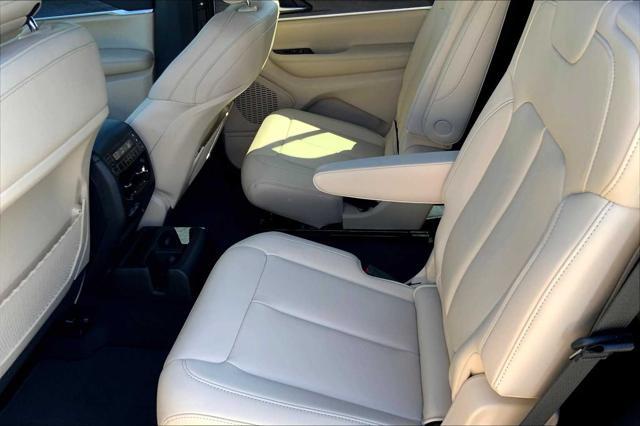 new 2025 Jeep Grand Cherokee L car, priced at $51,515