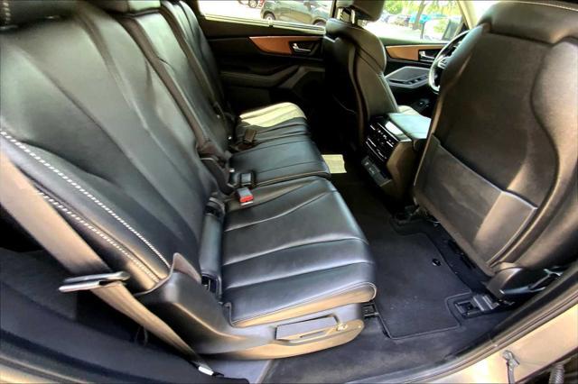 used 2022 Acura MDX car, priced at $30,990