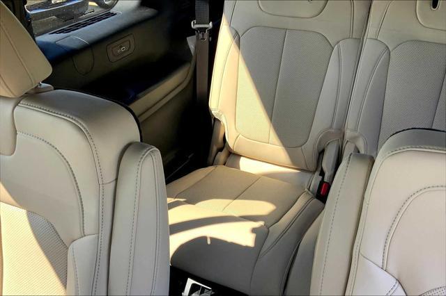 new 2025 Jeep Grand Cherokee L car, priced at $57,065
