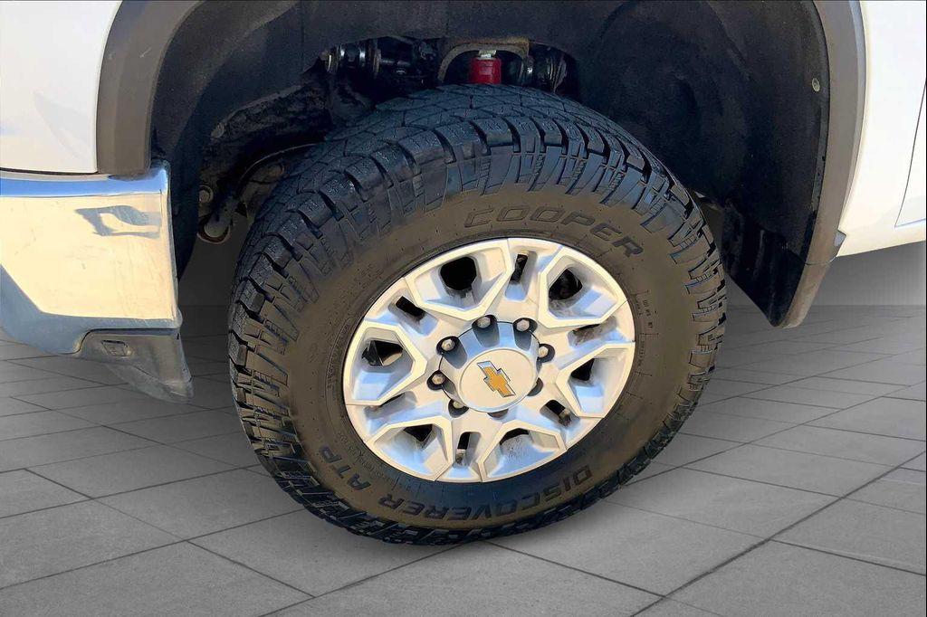used 2023 Chevrolet Silverado 2500 car, priced at $43,890
