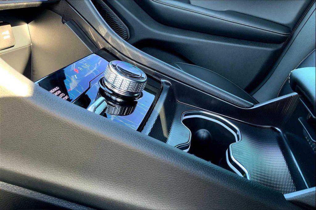new 2025 Jeep Grand Cherokee car, priced at $47,999
