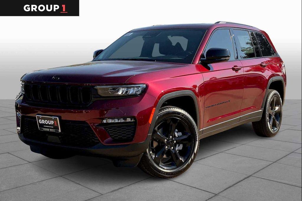 new 2025 Jeep Grand Cherokee car, priced at $47,999