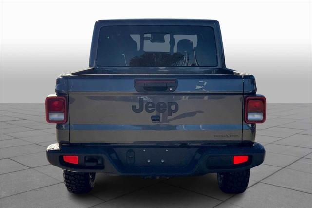 new 2025 Jeep Gladiator car, priced at $46,499