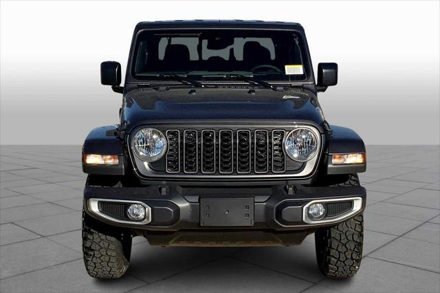 new 2025 Jeep Gladiator car, priced at $46,499