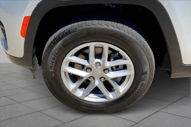 used 2024 Jeep Grand Cherokee car, priced at $32,990