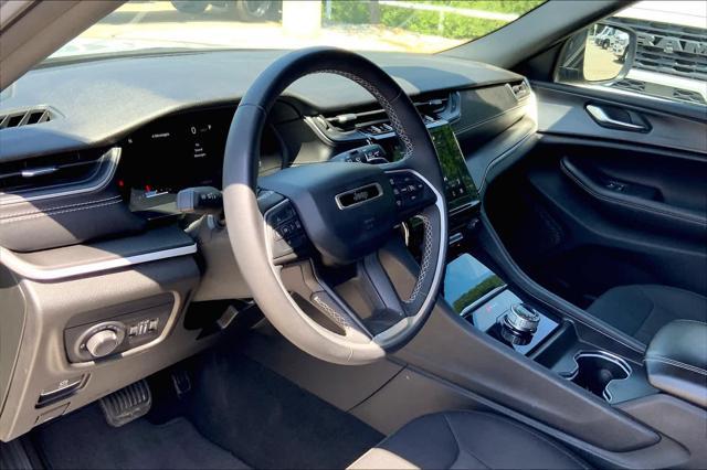 used 2024 Jeep Grand Cherokee car, priced at $32,990