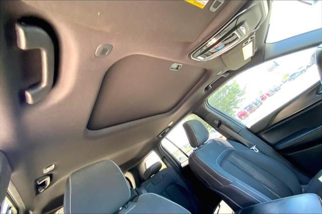 used 2024 Jeep Grand Cherokee car, priced at $32,990