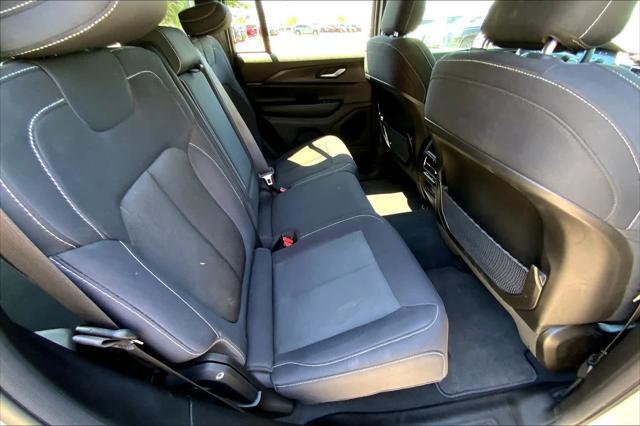 used 2024 Jeep Grand Cherokee car, priced at $32,990